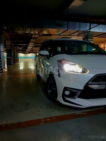 Toyota Sienta 2016, 6,800 km - 1.5 l - Bakı