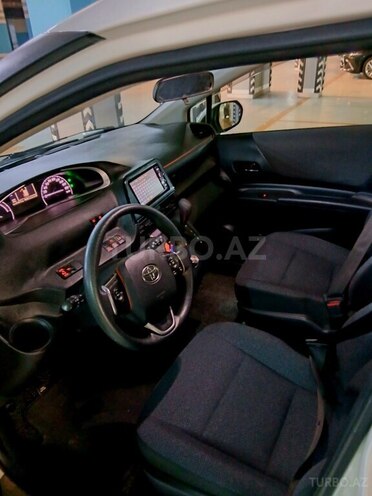 Toyota Sienta 2016, 6,800 km - 1.5 l - Bakı