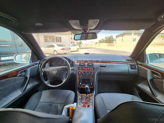 Mercedes E 220 d 2001, 358,600 km - 2.2 l - Cəlilabad