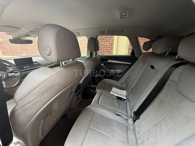 Audi Q5 2020, 145,000 km - 2.0 l - Bakı