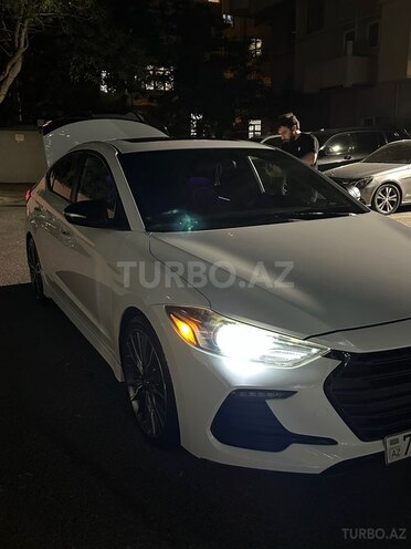 Hyundai Elantra 2017, 170,000 km - 1.6 l - Bakı