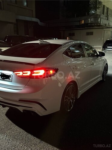 Hyundai Elantra 2017, 170,000 km - 1.6 l - Bakı