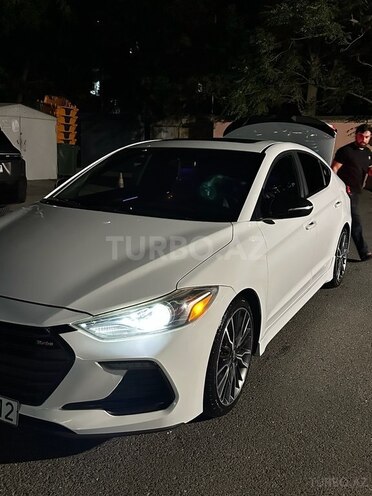 Hyundai Elantra 2017, 170,000 km - 1.6 l - Bakı