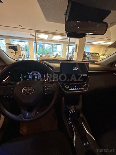Toyota Corolla Cross 2025, 0 km - 2.0 л - Bakı