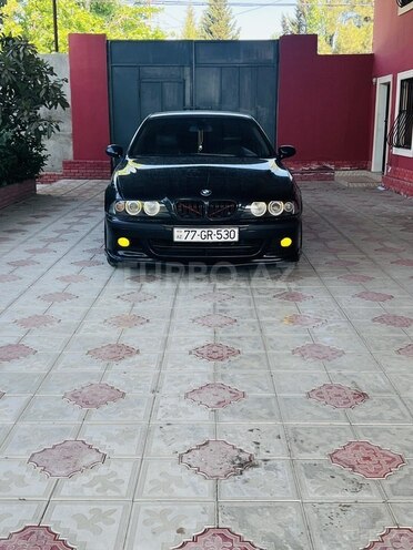 BMW 530 2001, 327,000 km - 3.0 l - Yevlax