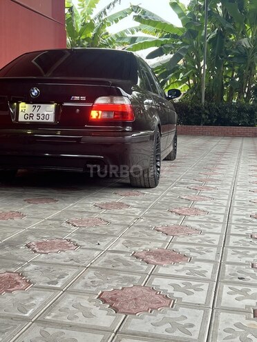 BMW 530 2001, 327,000 km - 3.0 l - Yevlax