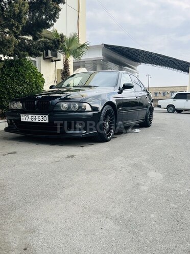 BMW 530 2001, 327,000 km - 3.0 l - Yevlax
