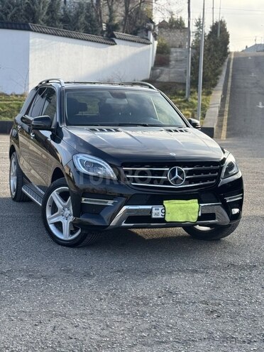 Mercedes ML 350 4MATIC 2013, 140,000 km - 3.5 l - Quba