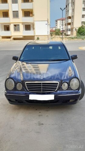 Mercedes E 220 d 2000, 526,500 km - 2.2 l - Sumqayıt