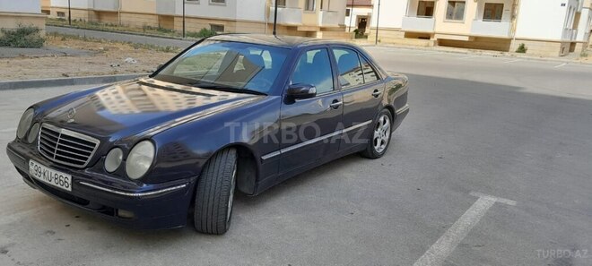 Mercedes E 220 d 2000, 526,500 km - 2.2 l - Sumqayıt