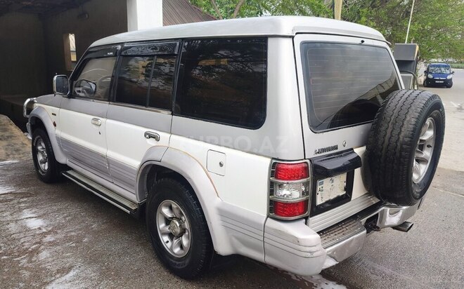 Mitsubishi Pajero 1995, 250,000 km - 2.8 л - Şirvan