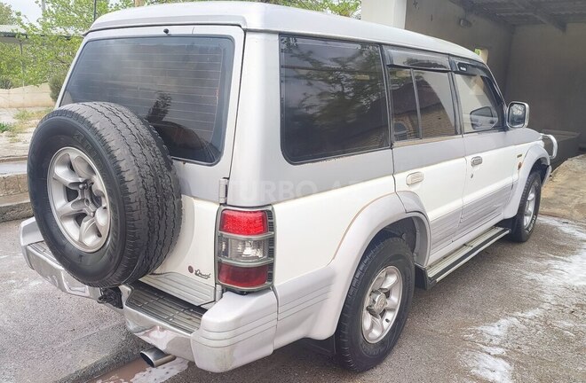 Mitsubishi Pajero 1995, 250,000 km - 2.8 л - Şirvan