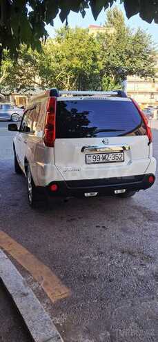 Nissan X-Trail 2010, 267,000 km - 2.5 l - Bakı