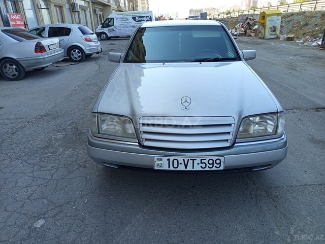 Mercedes C 180 1995, 228,000 km - 1.8 l - Bakı