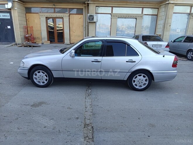 Mercedes C 180 1995, 228,000 km - 1.8 l - Bakı