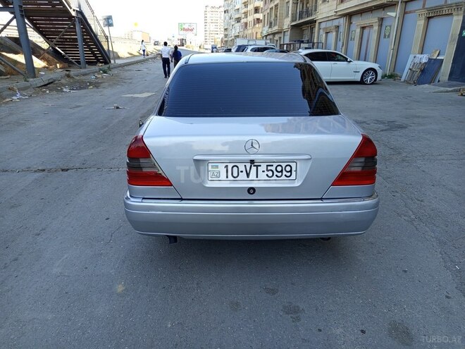 Mercedes C 180 1995, 228,000 km - 1.8 l - Bakı