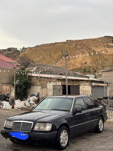 Mercedes E 200 1993, 600,000 km - 2.0 l - Bakı