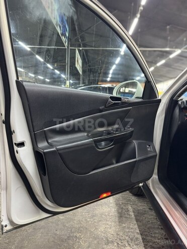Volkswagen Passat 2006, 354,000 km - 2.0 l - Bakı