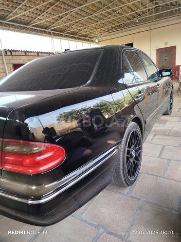 Mercedes E 240 2000, 376,000 km - 2.6 л - Bakı