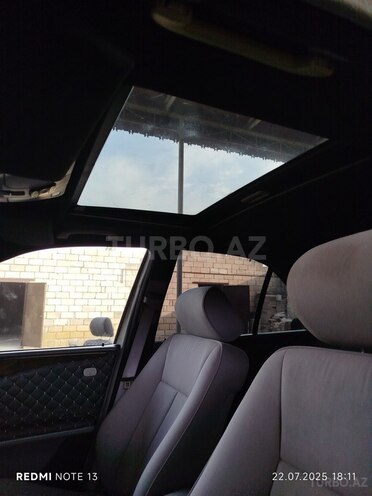 Mercedes E 240 2000, 376,000 km - 2.6 л - Bakı