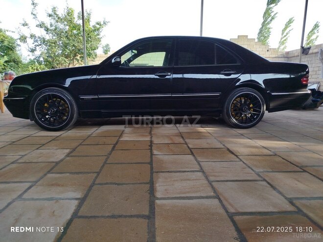 Mercedes E 240 2000, 376,000 km - 2.6 л - Bakı