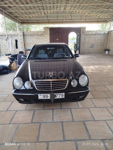 Mercedes E 240 2000, 376,000 km - 2.6 л - Bakı