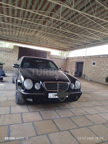 Mercedes E 240 2000, 376,000 km - 2.6 л - Bakı