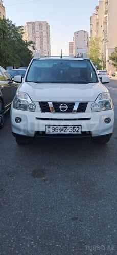 Nissan X-Trail 2010, 267,000 km - 2.5 л - Bakı