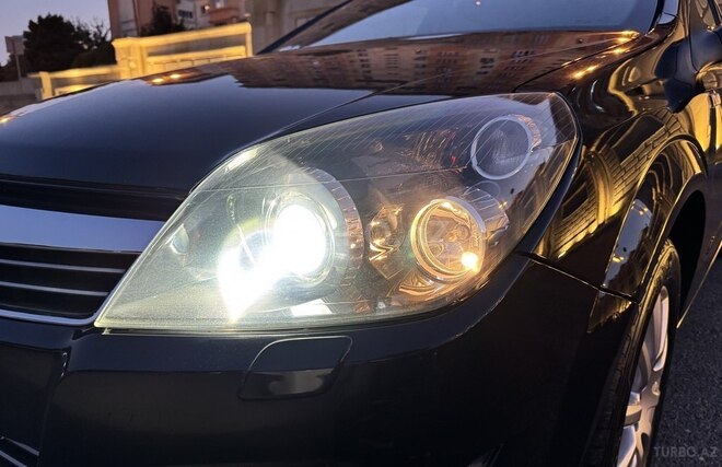 Opel Astra 2009, 184,000 km - 1.4 l - Bakı