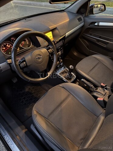 Opel Astra 2009, 184,000 km - 1.4 l - Bakı