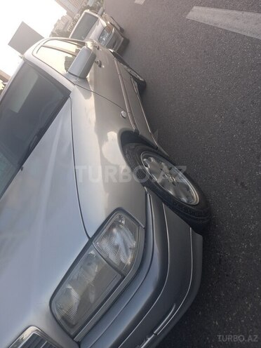 Mercedes C 200 1997, 313,000 km - 2.0 l - Bakı