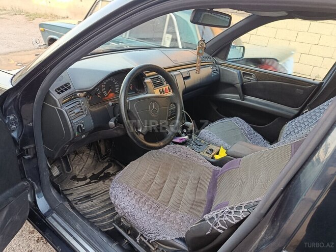 Mercedes E 240 1998, 430,000 km - 2.4 l - Gəncə