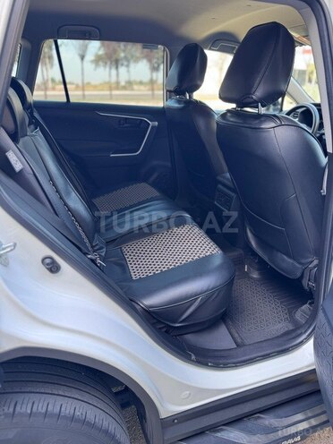 Toyota RAV4 2021, 56,700 km - 2.0 л - Şəmkir
