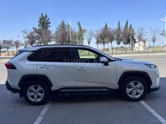 Toyota RAV4 2021, 56,700 km - 2.0 л - Şəmkir