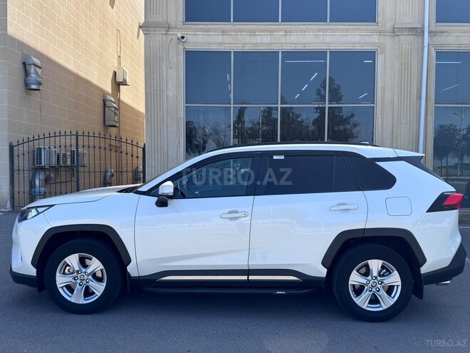 Toyota RAV4 2021, 56,700 km - 2.0 л - Şəmkir
