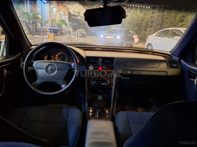 Mercedes C 200 1996, 135,000 km - 2.0 l - Sabirabad