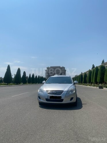 Kia Ceed 2007, 319,000 km - 1.4 l - Gəncə