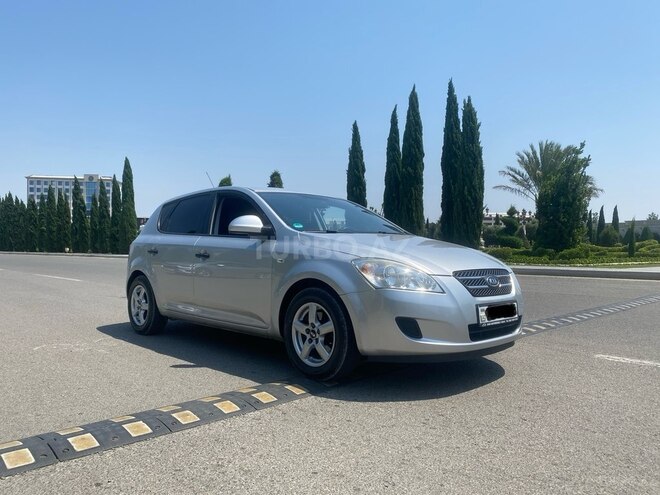 Kia Ceed 2007, 319,000 km - 1.4 l - Gəncə