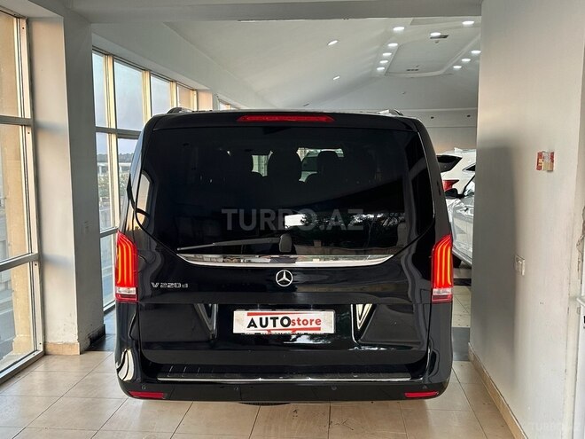 Mercedes V 220 2017, 119,000 km - 2.2 л - Bakı