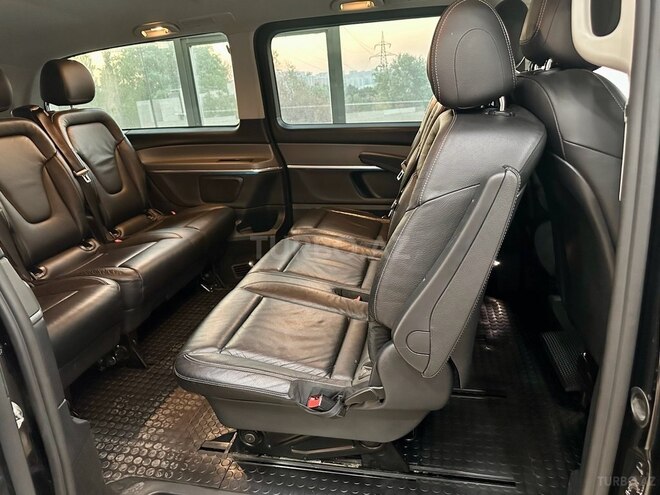 Mercedes V 220 2017, 119,000 km - 2.2 л - Bakı