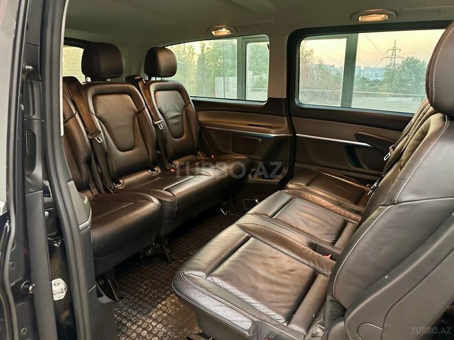 Mercedes V 220 2017, 119,000 km - 2.2 л - Bakı