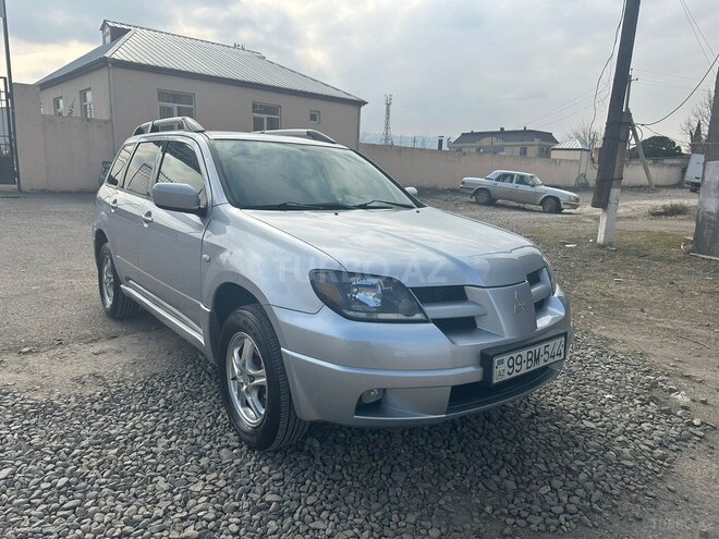 Mitsubishi Outlander 2003, 234,155 km - 2.4 l - Gəncə