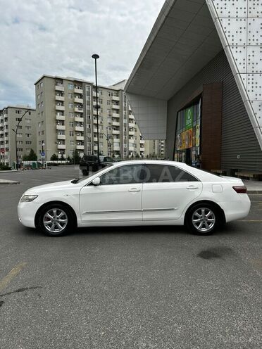 Toyota Camry 2007, 284,000 km - 2.4 л - Salyan