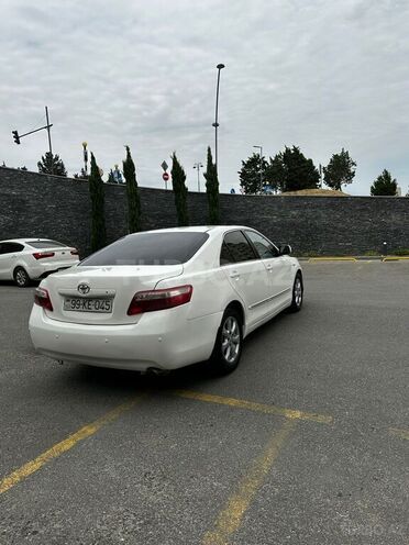 Toyota Camry 2007, 284,000 km - 2.4 л - Salyan