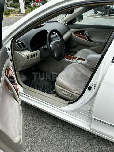 Toyota Camry 2007, 284,000 km - 2.4 л - Salyan