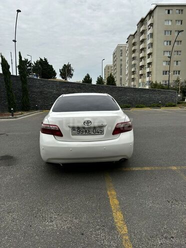 Toyota Camry 2007, 284,000 km - 2.4 л - Salyan