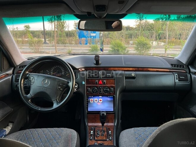 Mercedes E 220 d 2002, 326,287 km - 2.2 л - Bakı