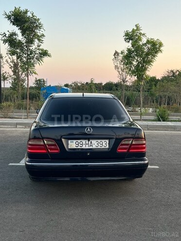 Mercedes E 220 d 2002, 326,287 km - 2.2 л - Bakı