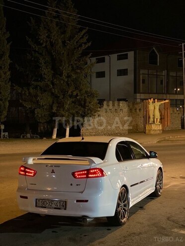 Mitsubishi Lancer 2010, 227,446 km - 2.0 l - Bakı