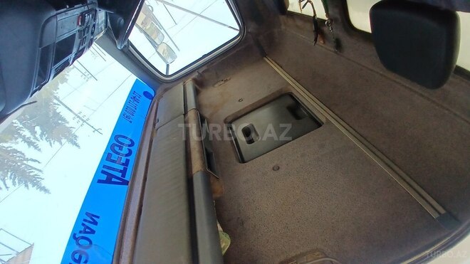 Mercedes Atego 815 1999, 295,424 km - 4.0 л - Beyləqan